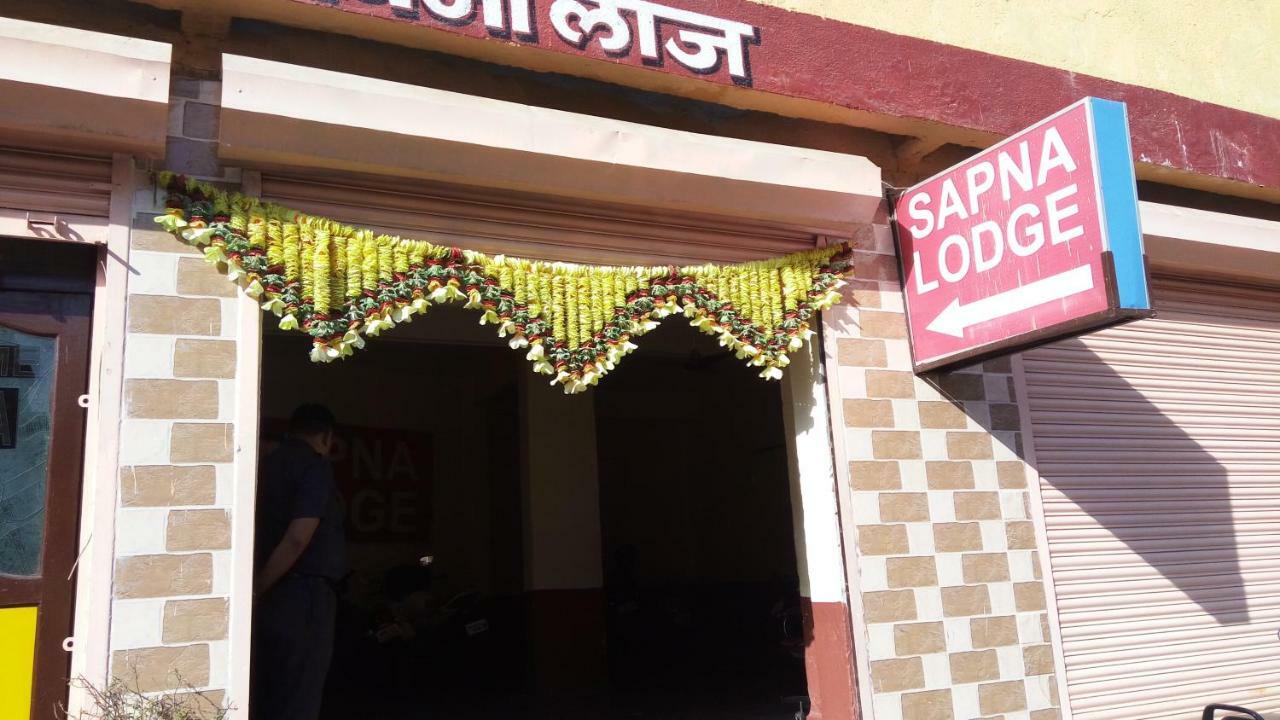 Hotel Sapna Lodge Vashi Kültér fotó